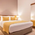 Uma Santa Catarina - Pool & Fitness, Adults Only Апартаменты Порту