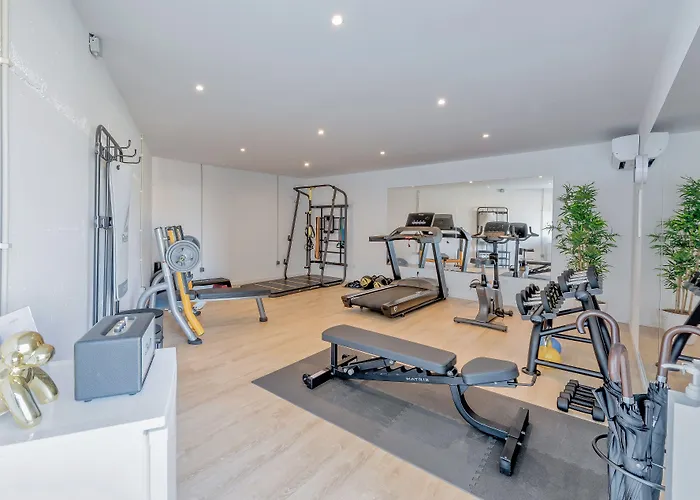 Appartement Uma Santa Catarina - Pool & Fitness, Adults Only *