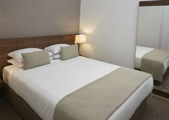 Appartement Uma Santa Catarina - Pool & Fitness, Adults Only Porto